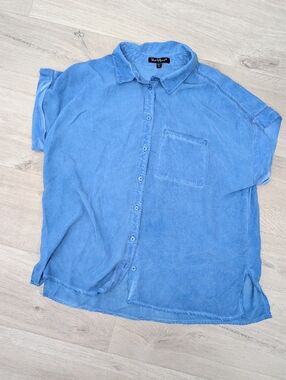 Velvet Heart new With Hang Tag And Extra Button